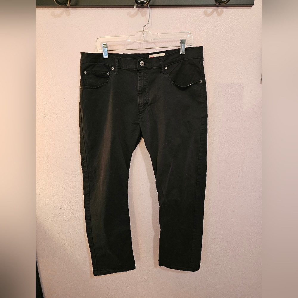 Men's Black Wrangler Jeans